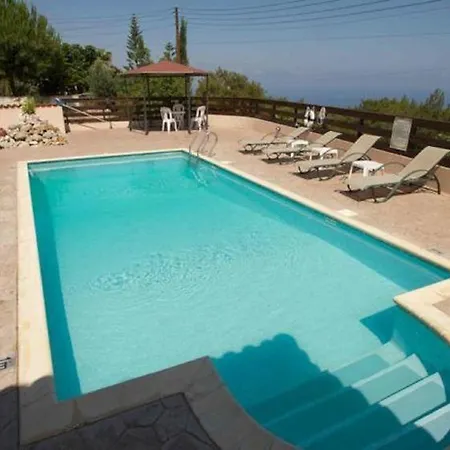 Villa Kinousa 1 Pafos