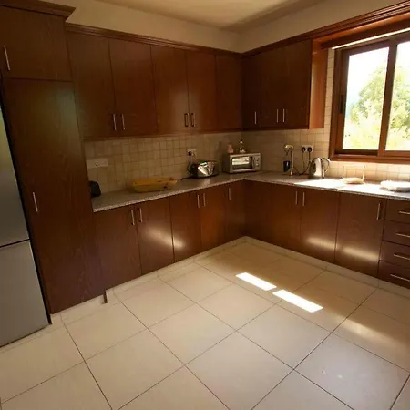 Kinousa 1 Villa